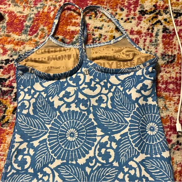 lululemon power y tank - Picture 1 of 2